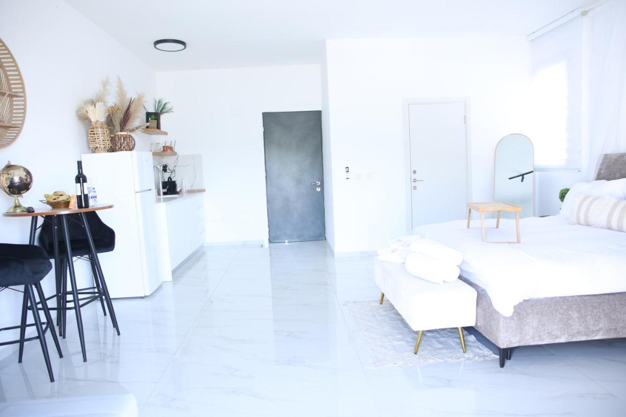 סוויטות נוף שקיעה Hotel Peqi'in Hadasha Buitenkant foto